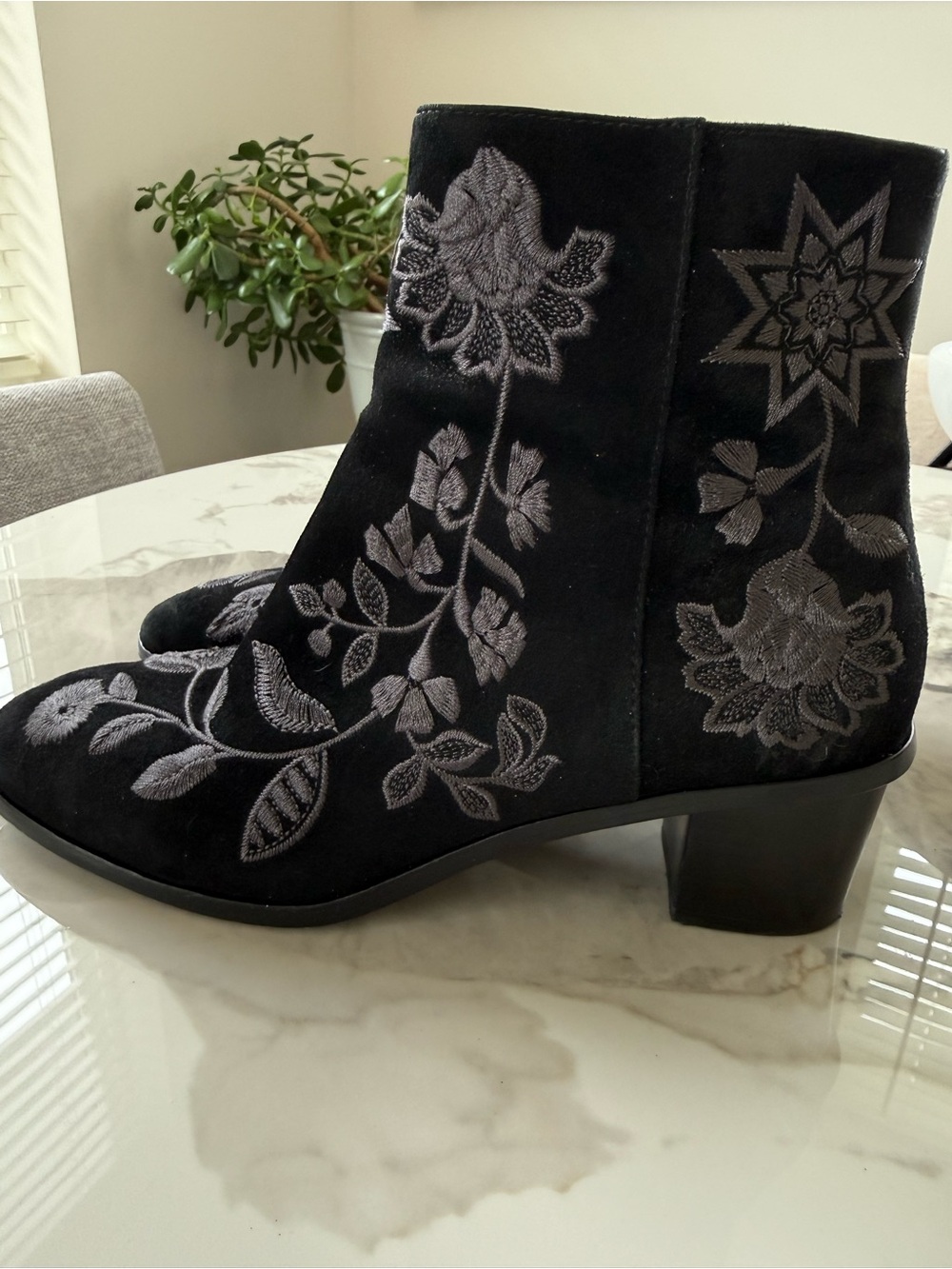 Johnny Was Black Suede Ankle Boots with Silver-Gray Floral Embroidery - Picture 2 of 9